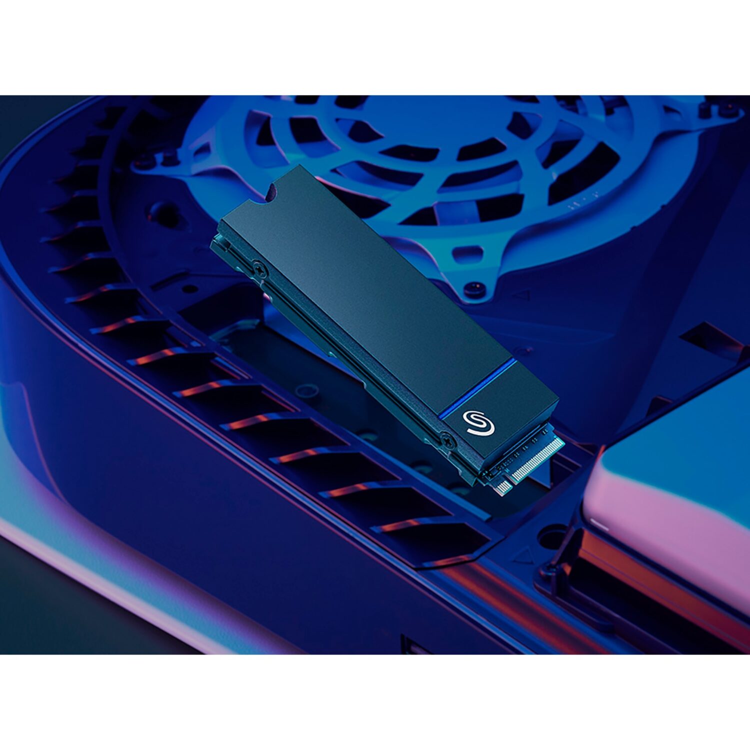 Seagate Game Drive M.2 NVMe SSD 2 TB – PCIe Gen4 x4 with Heatsink for PS5 (ZP2000GP3A2001) - Image 5
